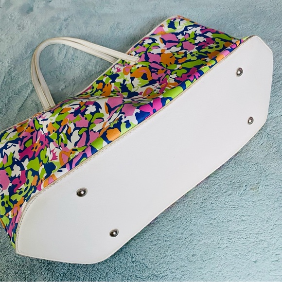 Nine West Shoulder Bag - Picture 5 of 10